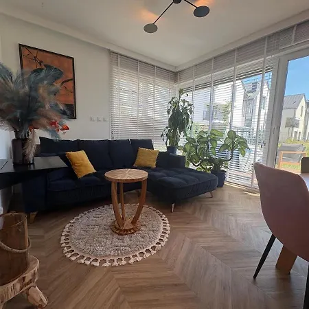 Citystay Beautiful With Garden! Апартаменты